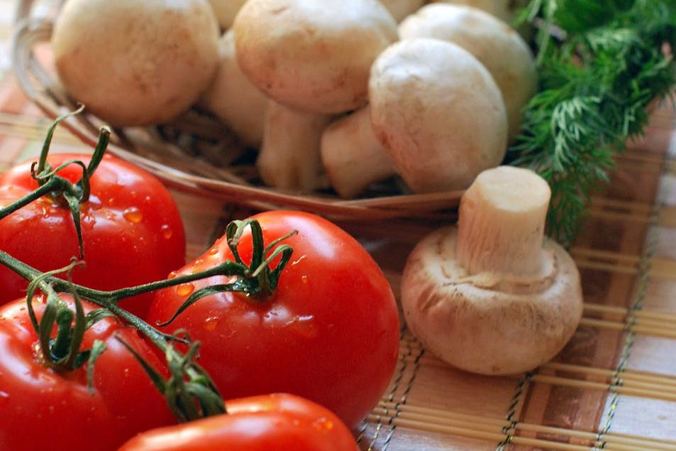 Why Choose Vegetarian Food Over Non-Vegetarian&nbsp;Food